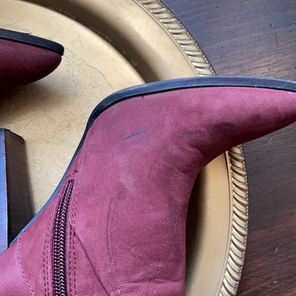 Also booties - Picture 5 of 7